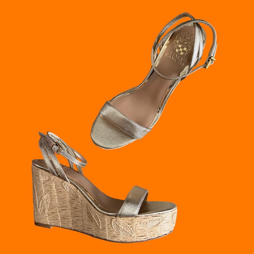 Vince Camuto Emrey Egyptian Gold Metallic Wedge Sandal Size 8.5 *NEW IN BOX*